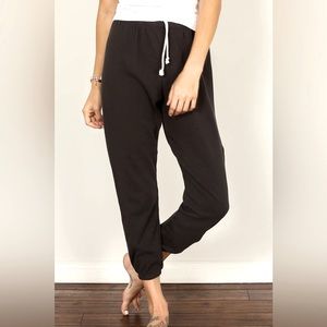 •PERFECT WHITE TEE• JOHNNY FRENCH TERRY EASY SWEATPANT